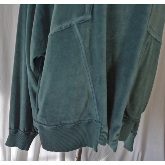 Free People Movement Womens Strive On Jewel Velour Sweatshirt Small - Picture 5 of 11